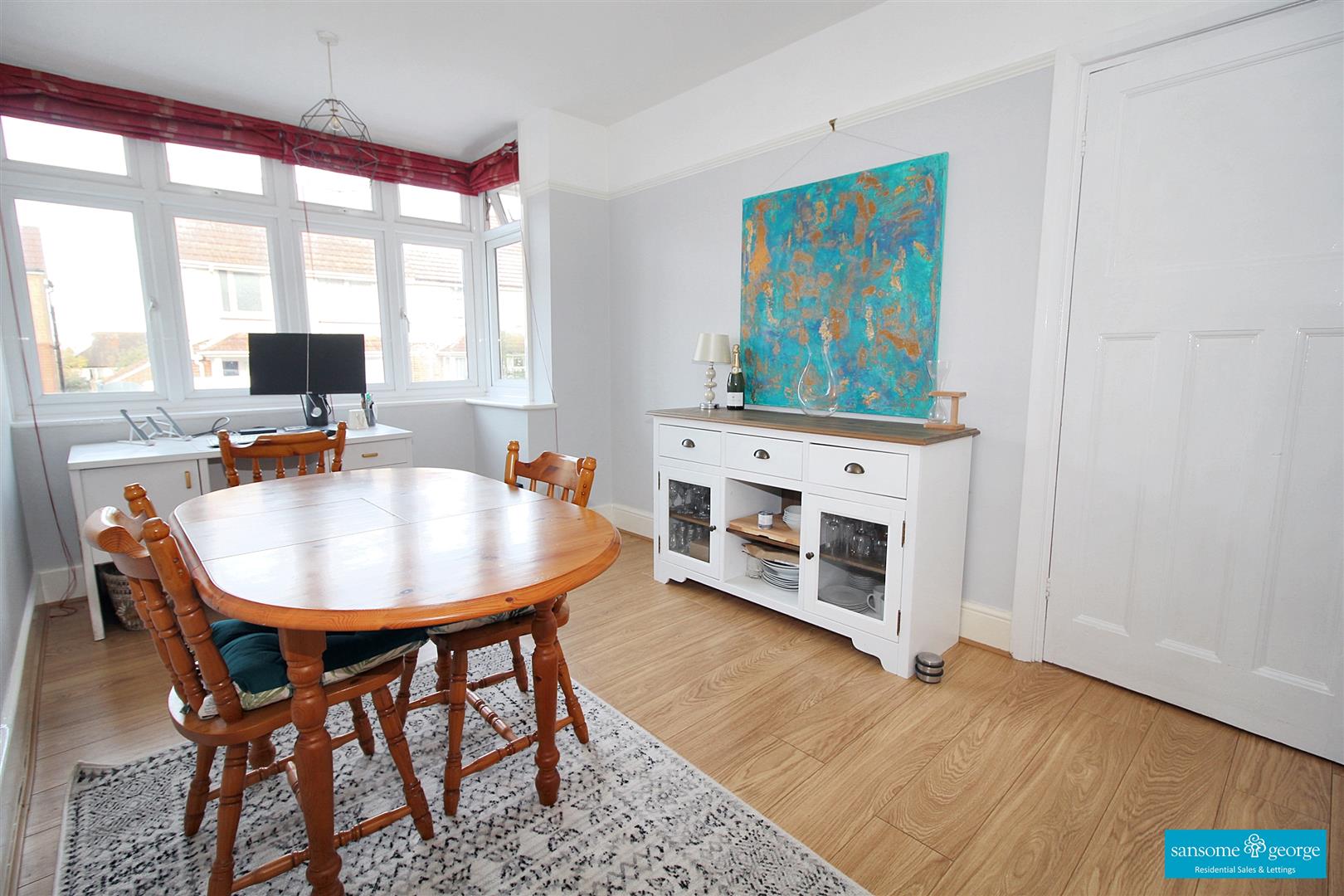 2 bed property in St. Ronans Road, Reading